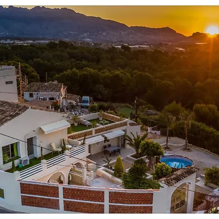 Casa Palmera Cozy & Modern Seaview Eco شقة لالفاس دبل بي